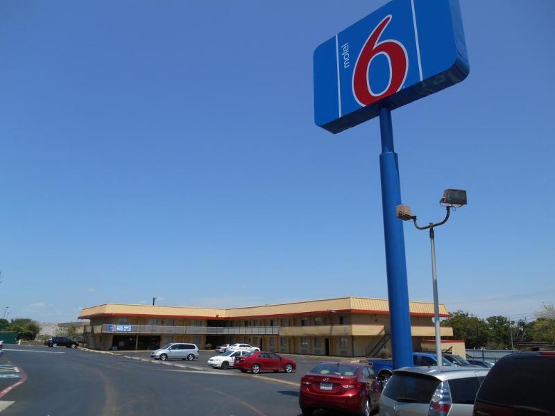 Motel 6 San Antonio Tx I10 West Exterior foto