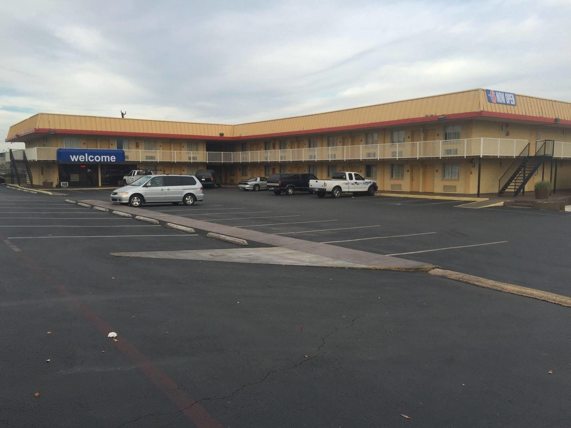 Motel 6 San Antonio Tx I10 West Exterior foto